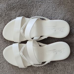 NWT Italiana White Pearl Strap Sandals | Made in Italy | Size 9.5M